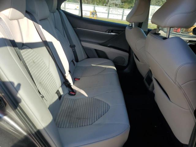 4T1G11BK3NU058423 - 2022 TOYOTA CAMRY SE 灰色 照片 10