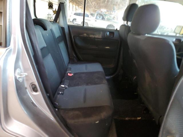JTLKT334564083303 - 2006 TOYOTA SCION XB SILVER photo 10