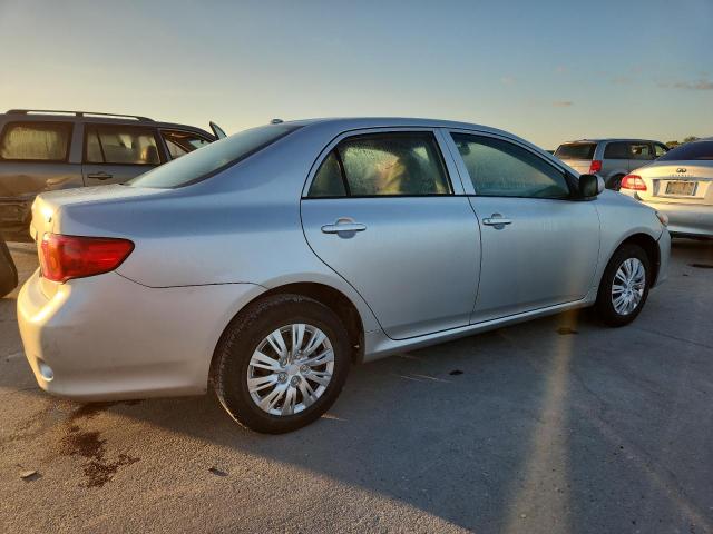 JTDBL40E899089392 - 2009 TOYOTA COROLLA BASE SILVER photo 3