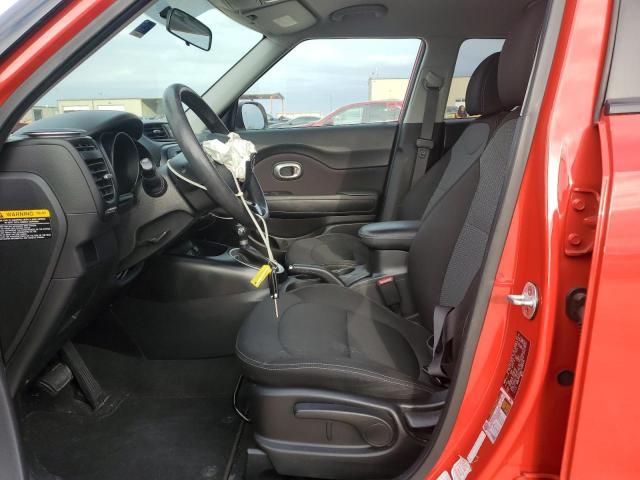 KNDJP3A58J7592431 - 2018 KIA SOUL + RED photo 7
