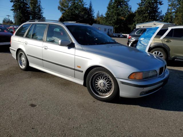 WBADP6332XBV60958 - 1999 BMW 528 IT AUTOMATIC Silber Foto 4