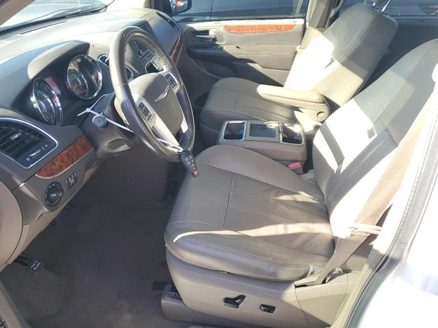 2C4RC1CG1FR546589 - 2015 CHRYSLER TOWN & COU TOURING L WHITE photo 7