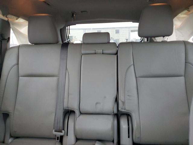 5TDJKRFH2GS287591 - 2016 TOYOTA HIGHLANDER XLE 白色 照片 10