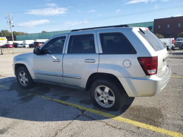 1J8GR48K57C568277 - 2007 JEEP GRAND CHER LAREDO 银色 照片 2