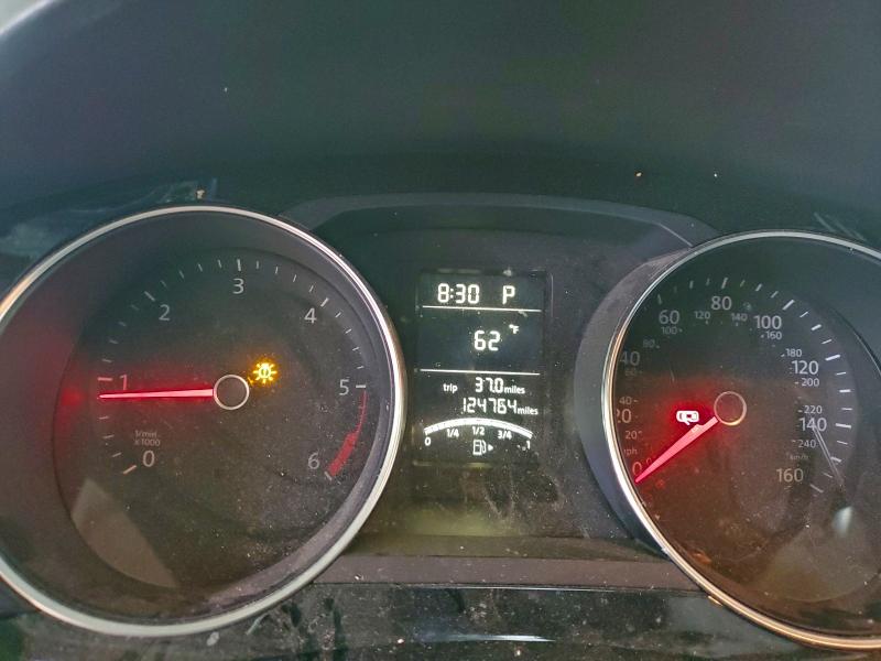 3VWLA7AJ3FM245937 - 2015 VOLKSWAGEN JETTA TDI 银色 照片 9