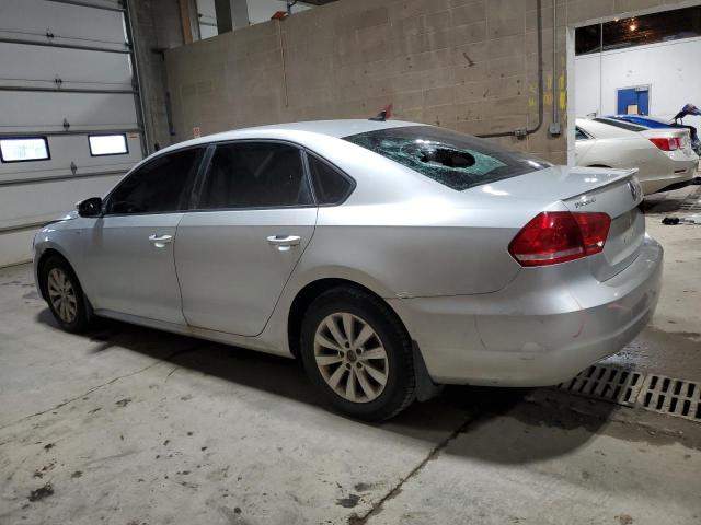 1VWAH7A34EC009592 - 2014 VOLKSWAGEN PASSAT S فضي صورة 2
