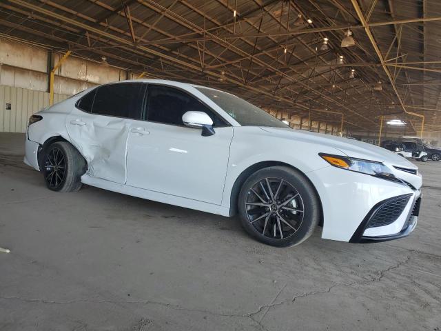 4T1G11AK3PU092494 - 2023 TOYOTA CAMRY SE NIGHT SHADE WHITE photo 4