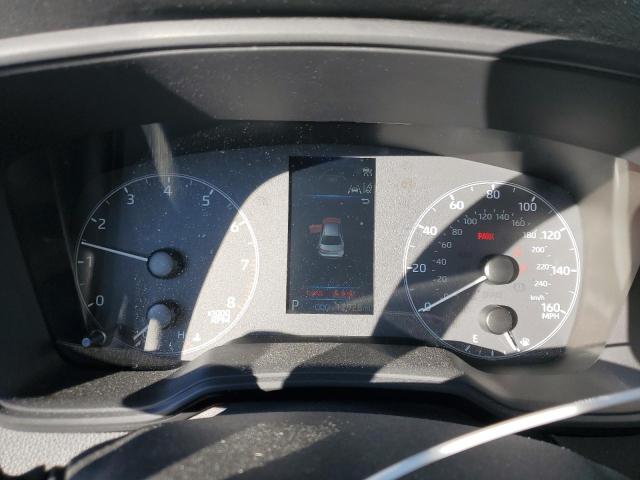 5YFB4MDE4RP209190 - 2024 TOYOTA COROLLA LE Silber Foto 9