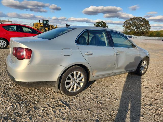 3VWRX7AJ4AM059504 - 2010 VOLKSWAGEN JETTA SE SILVER photo 3