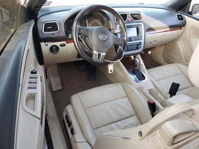 WVWFW7AH0CV006913 - 2012 VOLKSWAGEN EOS LUX 白色 照片 8