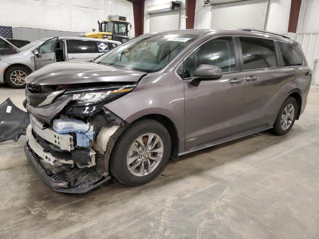 2021 TOYOTA SIENNA LE, 