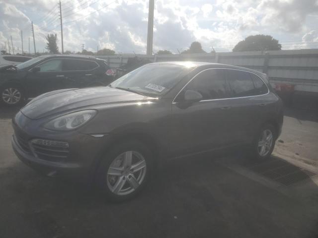 2013 PORSCHE CAYENNE, 