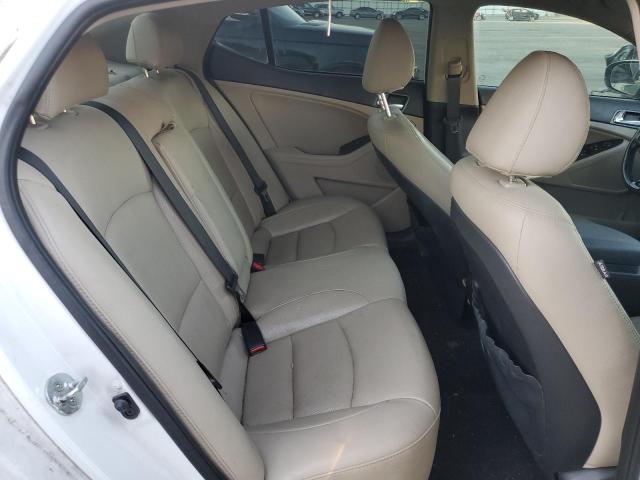 5XXGN4A72FG391212 - 2015 KIA OPTIMA EX WHITE photo 10