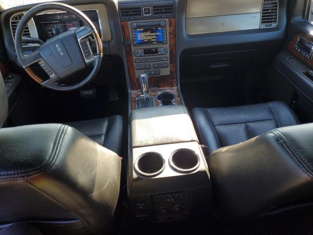 5LMJJ2J59CEL04919 - 2012 LINCOLN NAVIGATOR WHITE photo 8