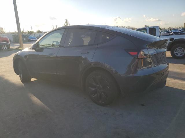 7SAYGDED6SA377714 - 2025 TESLA MODEL Y GRAY photo 2