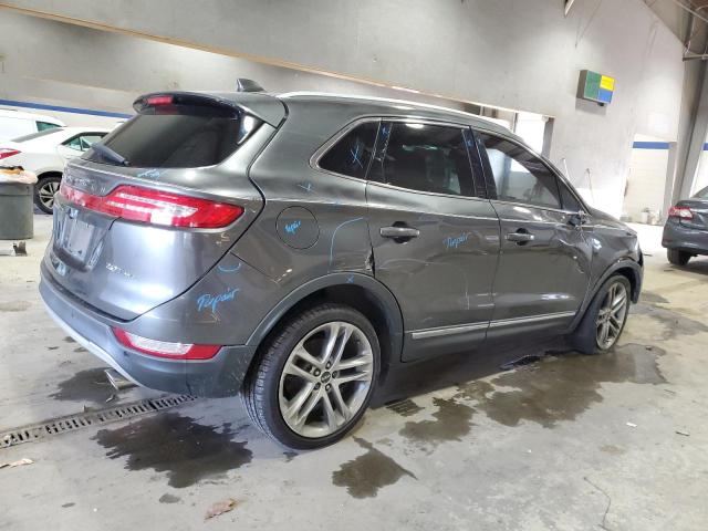 5LMCJ3D93HUL03680 - 2017 LINCOLN MKC RESERVE ნაცრისფერი ფოტო 3