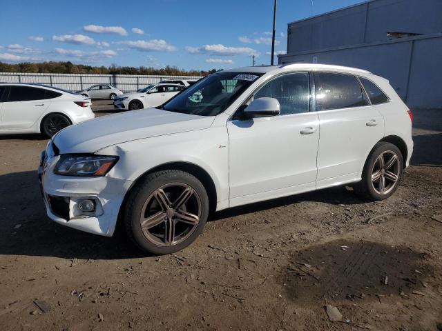 2011 AUDI Q5 PREMIUM PLUS, 