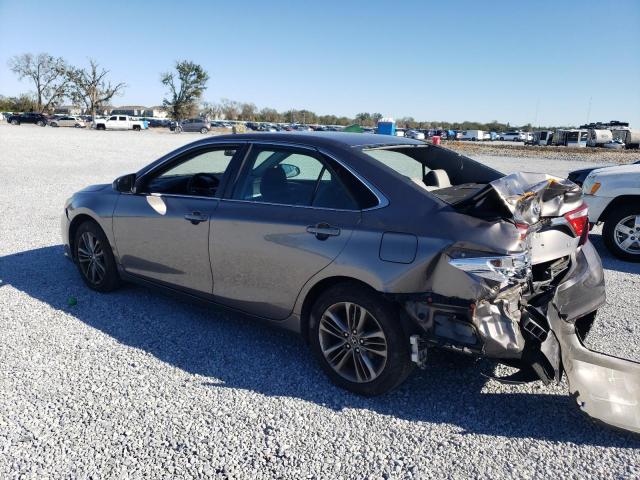 4T1BF1FK6HU753053 - 2017 TOYOTA CAMRY LE GRAY photo 2