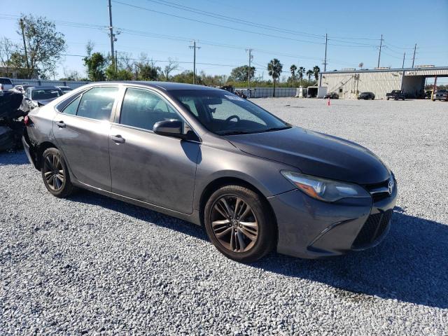 4T1BF1FK6HU753053 - 2017 TOYOTA CAMRY LE GRAY photo 4