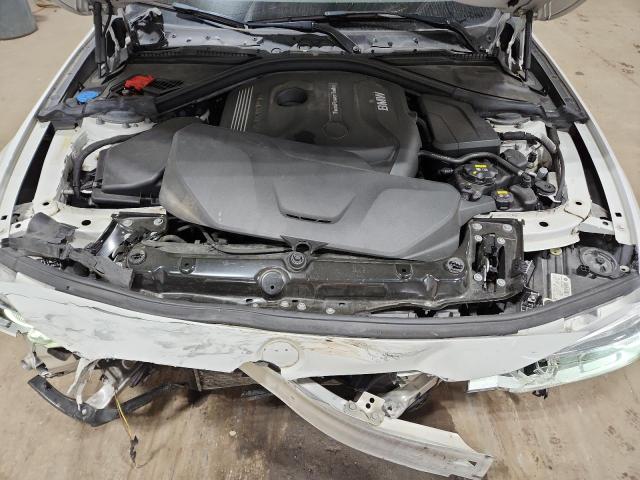 WBA8D9C53JEM34305 - 2018 BMW 330 XI WHITE photo 11