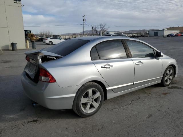 19XFA1F61AE033042 - 2010 HONDA CIVIC LX-S 银色 照片 3