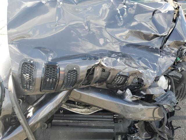 1C4PJLCB3JD551818 - 2018 JEEP CHEROKEE LATITUDE 灰色 照片 12