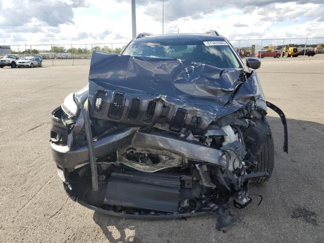 1C4PJLCB3JD551818 - 2018 JEEP CHEROKEE LATITUDE 灰色 照片 5