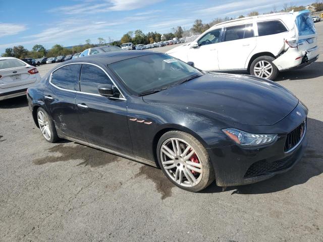 ZAM57RTA1F1136713 - 2015 MASERATI GHIBLI S შავი ფოტო 4