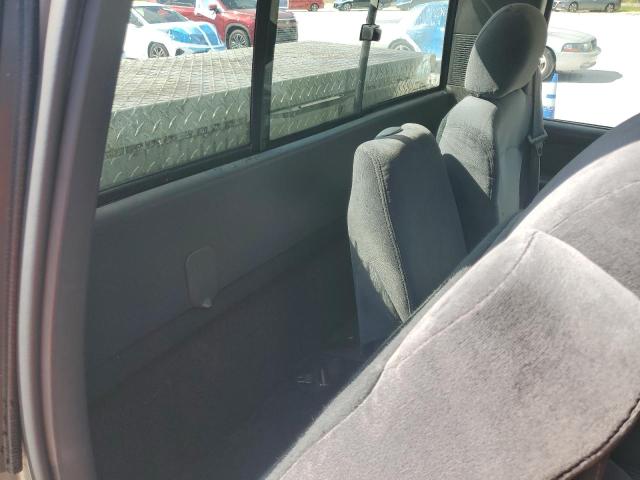 1GCEC14T6YE147753 - 2000 CHEVROLET SILVERADO C1500 ვერცხლისფერი ფოტო 10