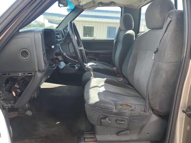 1GCEC14T6YE147753 - 2000 CHEVROLET SILVERADO C1500 ვერცხლისფერი ფოტო 7