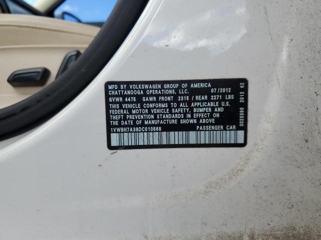 1VWBH7A38DC010568 - 2013 VOLKSWAGEN PASSAT SE 白色 照片 12