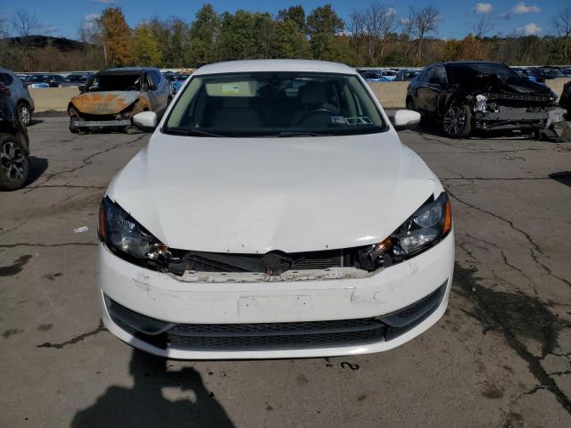 1VWBH7A38DC010568 - 2013 VOLKSWAGEN PASSAT SE 白色 照片 5