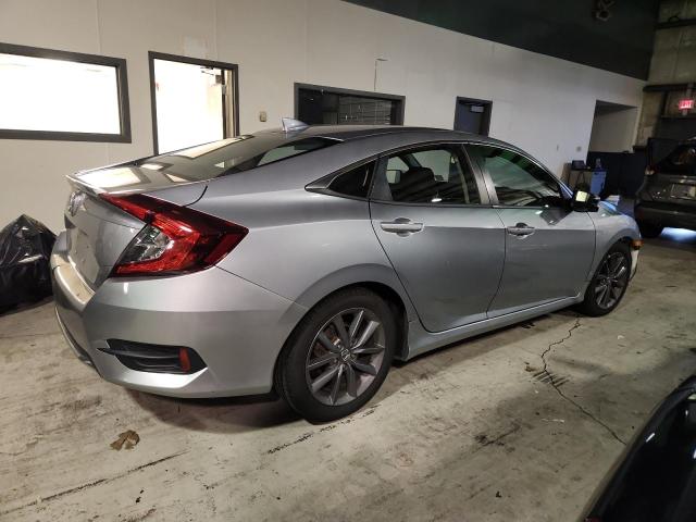 19XFC1F32KE203992 - 2019 HONDA CIVIC EX SILVER photo 3