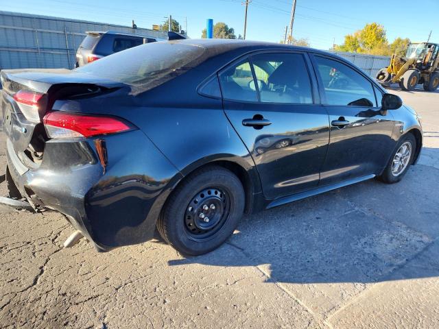 JTDEAMDE8MJ004555 - 2021 TOYOTA COROLLA LE BLACK photo 3
