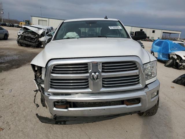 3C6UR5DL4HG733451 - 2017 RAM 2500 SLT Білий фото 5