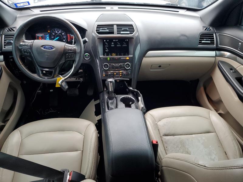 1FM5K7D80KGA59693 - 2019 FORD EXPLORER XLT Beyaz fotoğraf 8