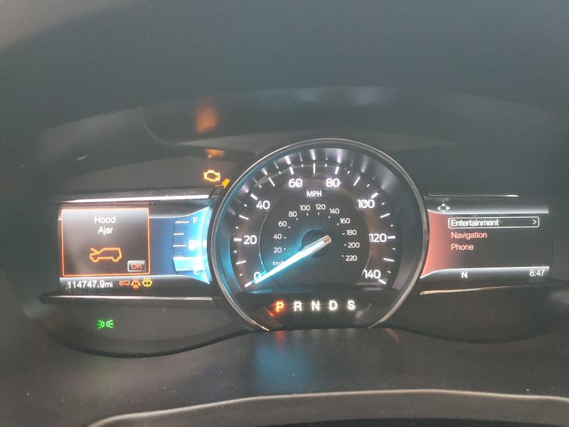 1FM5K7D80KGA59693 - 2019 FORD EXPLORER XLT Beyaz fotoğraf 9