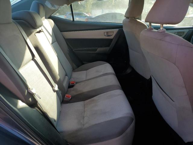 5YFBURHEXHP714107 - 2017 TOYOTA COROLLA L GRAY photo 10