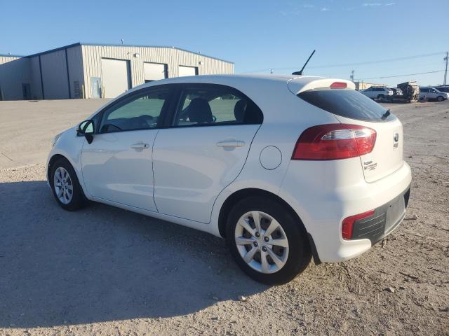 KNADM5A37G6647172 - 2016 KIA RIO LX WHITE photo 2