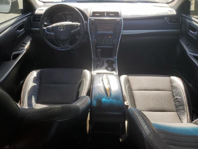 4T1BF1FKXHU669009 - 2017 TOYOTA CAMRY LE SILVER photo 8