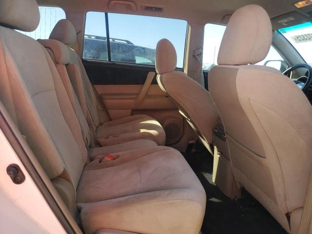 5TDZA3EH0CS024028 - 2012 TOYOTA HIGHLANDER BASE Սպիտակ լուսանկար 11