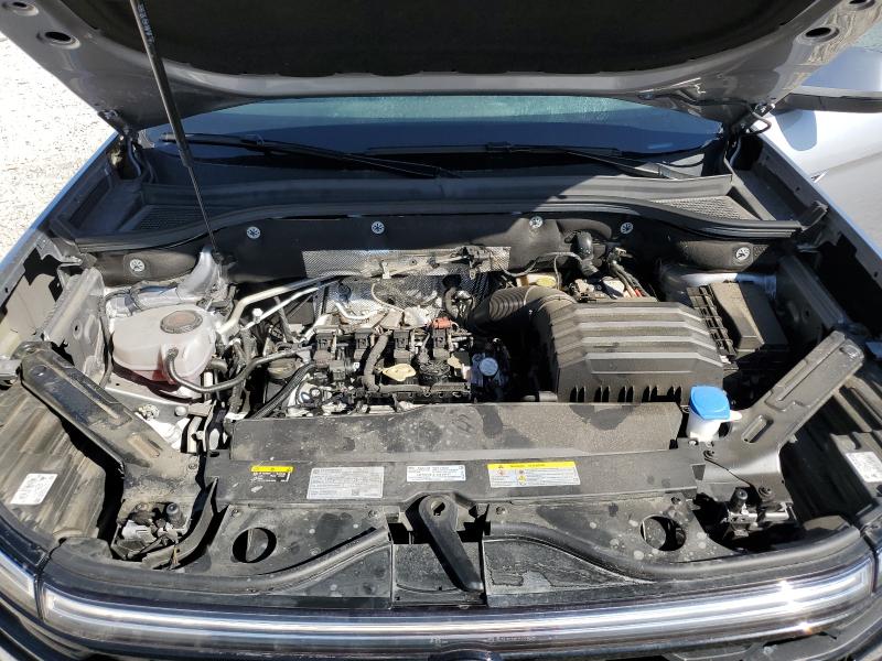 1V2JE2CA1RC243915 - 2024 VOLKSWAGEN ATLAS CROS SE Srebrny zdjęcie 12