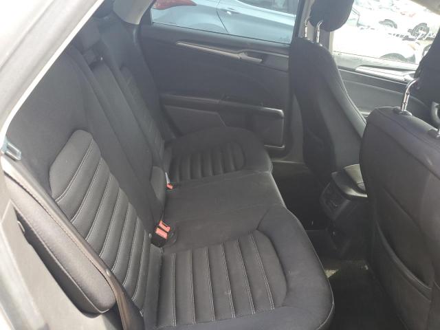 3FA6P0H73DR244549 - 2013 FORD FUSION SE Արծաթագույն լուսանկար 16