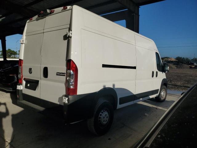 3C6LRVDG2RE136844 - 2024 RAM PROMASTER 2500 HIGH Weiß Foto 3
