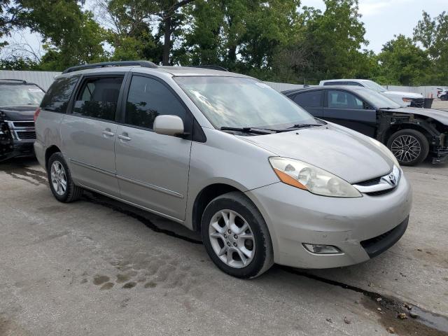 5TDBA22C96S072863 - 2006 TOYOTA SIENNA XLE 银色 照片 7