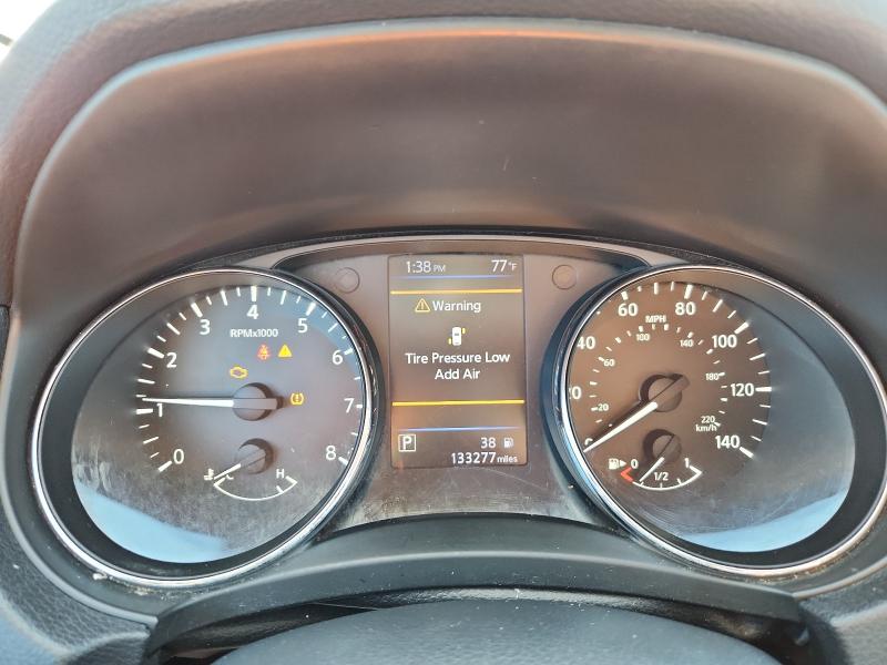 5N1AT2MV3JC758665 - 2018 NISSAN ROGUE S 白色 照片 9