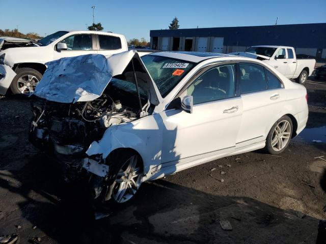2013 MERCEDES-BENZ C 300 4MATIC, 