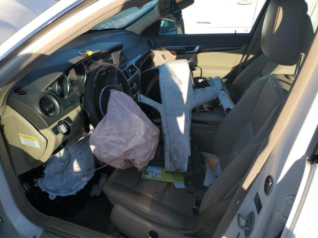 WDDGF8AB1DG144431 - 2013 MERCEDES-BENZ C 300 4MATIC WHITE photo 7