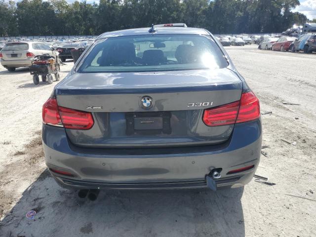 WBA8D9G32HNU63247 - 2017 BMW 330 XI 灰色 照片 6