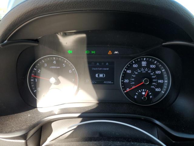 3KPF24ADXKE107628 - 2019 KIA FORTE FE ნაცრისფერი ფოტო 9